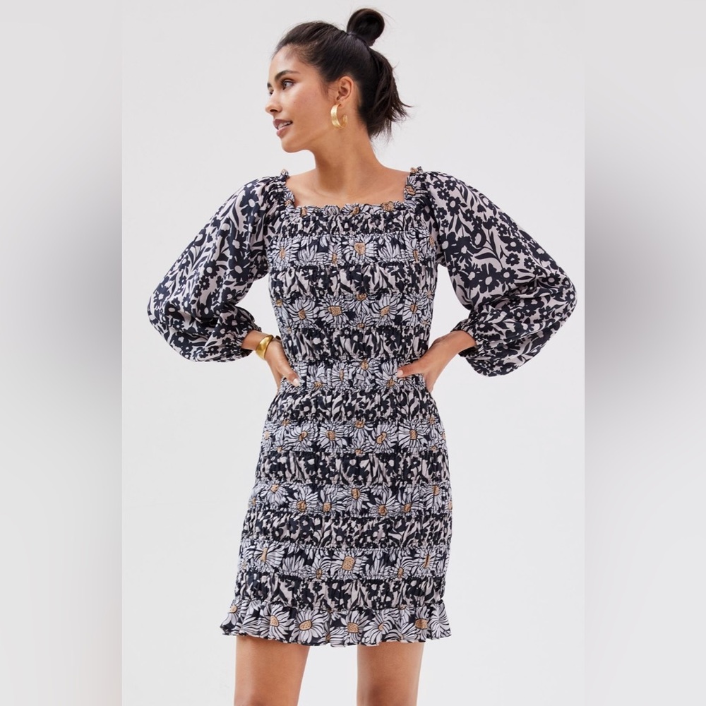 NWT Anthropologie Smocked Off-The-Shoulder Daisy Cottagecore Mini Dress, Size S